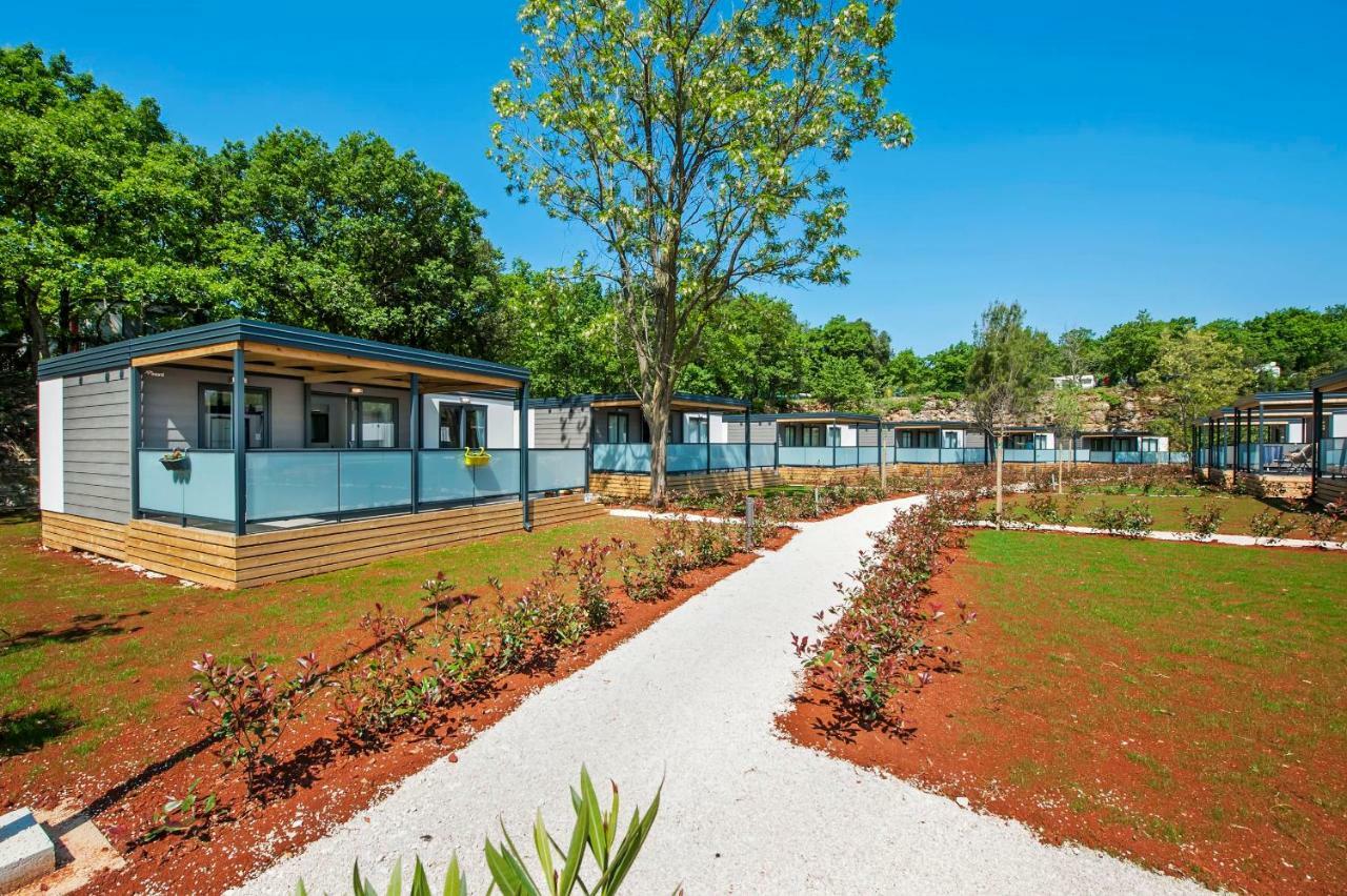 Eurocamp Mobile Homes At Fkk Nudist Campsite Solaris Тар Экстерьер фото